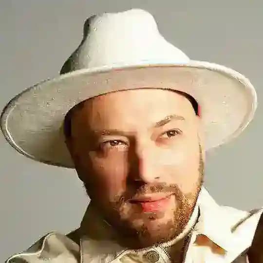 Маркони Ковбои и Амазонки Profile