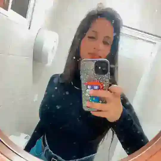 Alexandra Ayala oficial