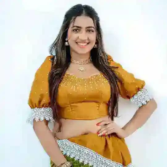 වැලකතා Public Profile