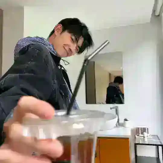 抖音男神【帅哥图片｜抖音视频｜抖音帅哥｜体育生】