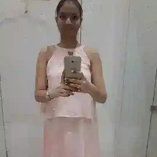 FRIENDS CHATS CALLS Profile