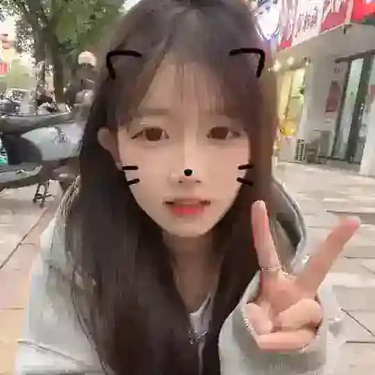 小纯不萌🐻🐻🐻