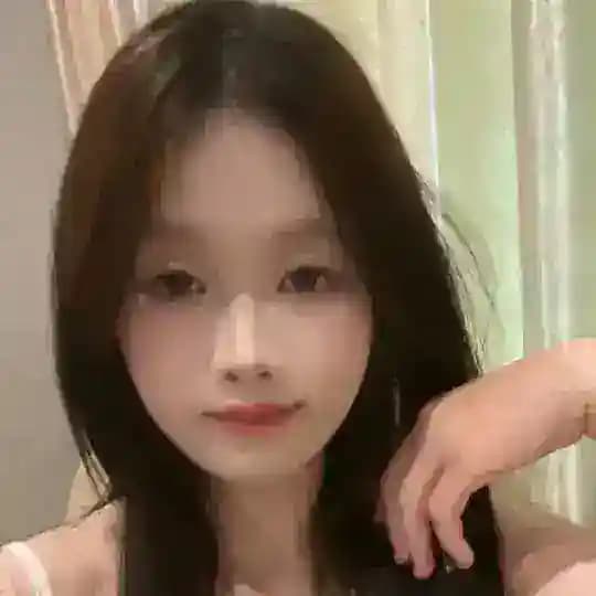 小妍的宝宝