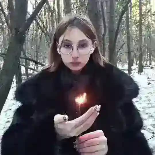 занэкстра щитпостит 🩸