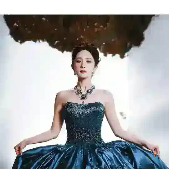 Yang Mi Myanmar Bees Channel Profile