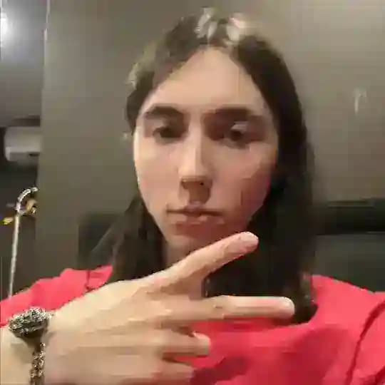 Yarushkin Комментатор/Аналитик