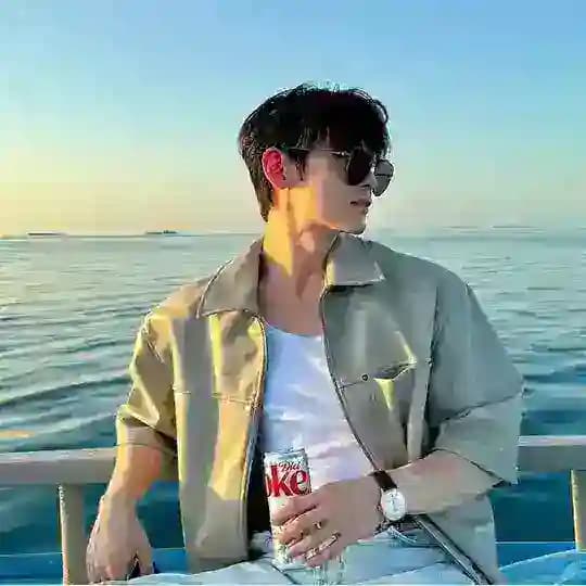人设套图【亚洲男】