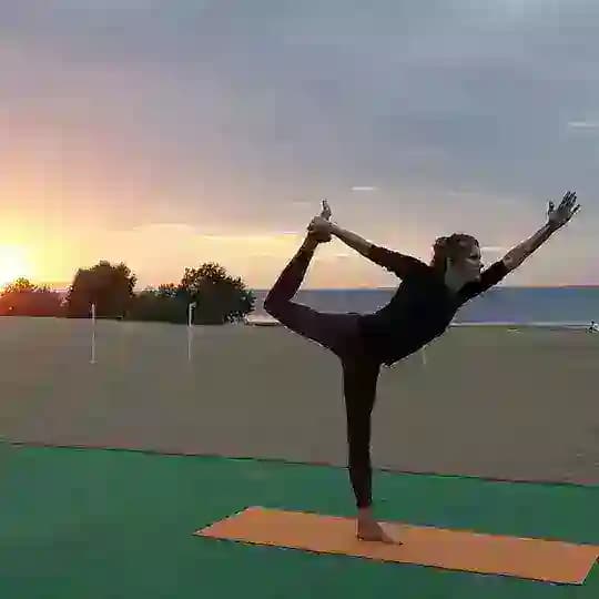 Yoga moments! ЗДОРОВАЯ СПИНА, КРАСИВАЯ ОСАНКА