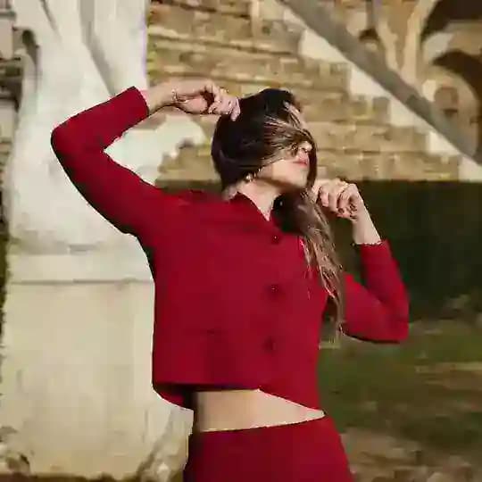 Евгения Зеленова | AI & Travel Profile