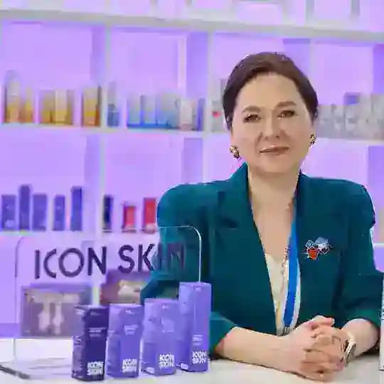 Амосова с делом по жизни