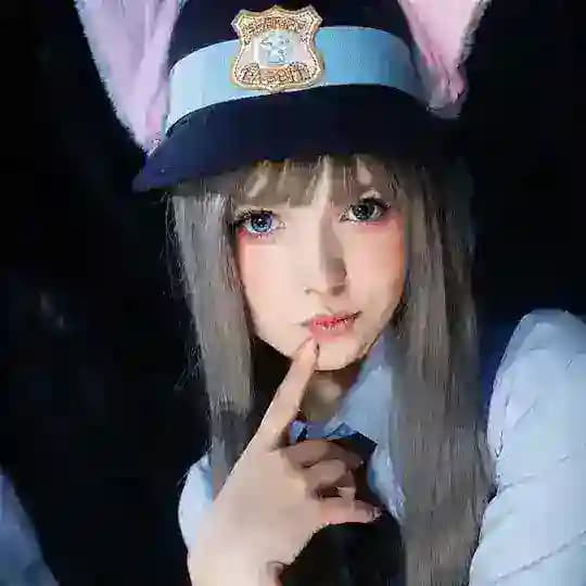 Энни ЮмеРин