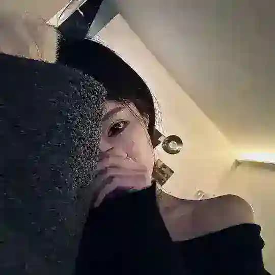 佳心的朋友圈✨ Profile