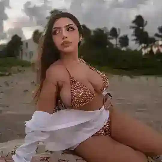 KATIANA KAY