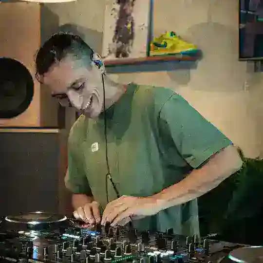 Markedr, диджеим каждый день ️🎛️️