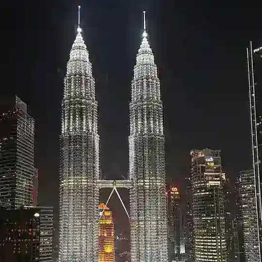 一手海内外数据源头部