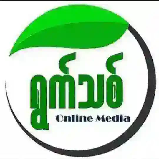 ရွက်သစ် 2D-3Dမူရင်း🍀