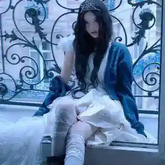 I'TS not 귀여운'? minju »