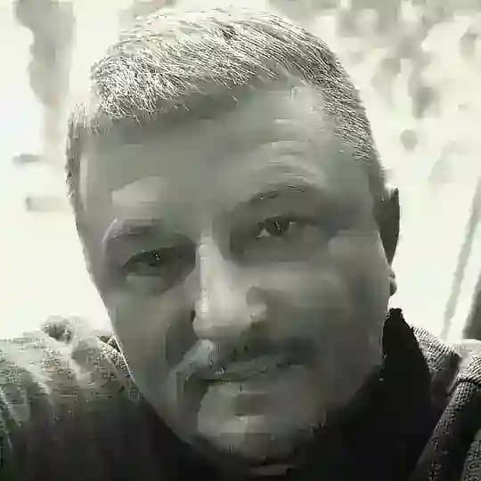 Поэт Владимир Решетников