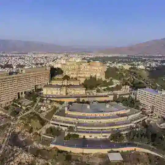 خبر مستقل دانشگاه شیراز
