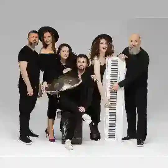 SOUND DIVING MUSIC