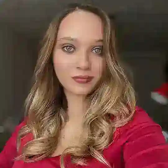 UGC_VALERIA