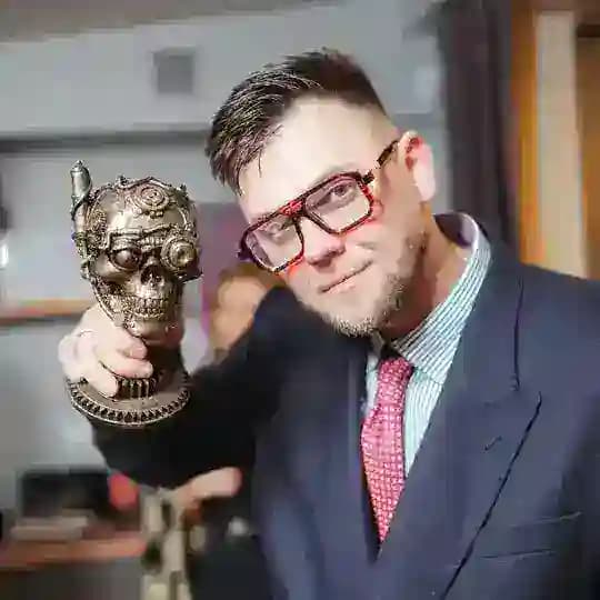 Александр Коннов