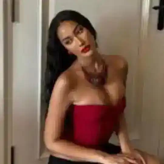 အောကားကြည့်မယ်