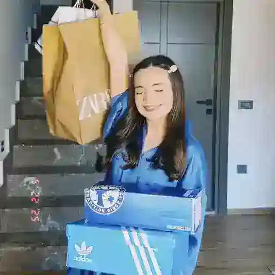 Buy with Milana 🛍️