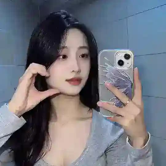 橙橙 Profile
