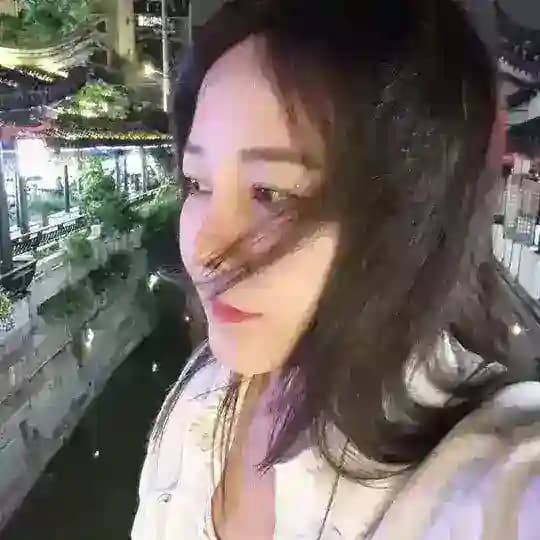 鲤城区真真个人自聊3p服务系 Profile