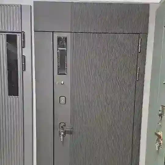 Двери-23
