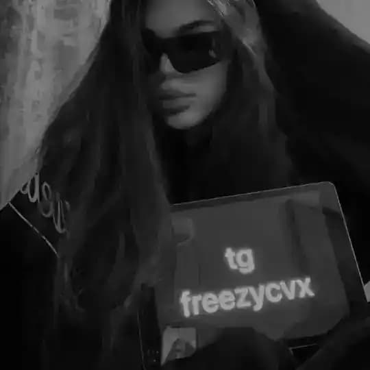 ғʀᴇᴇᴢʏ ᴇᴅɪᴛs