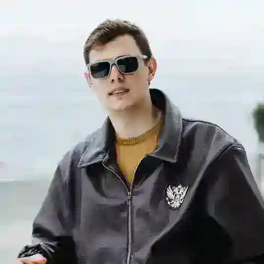 Юра Кудинов