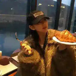 ` mukbang girl_이솔 🍮 Profile