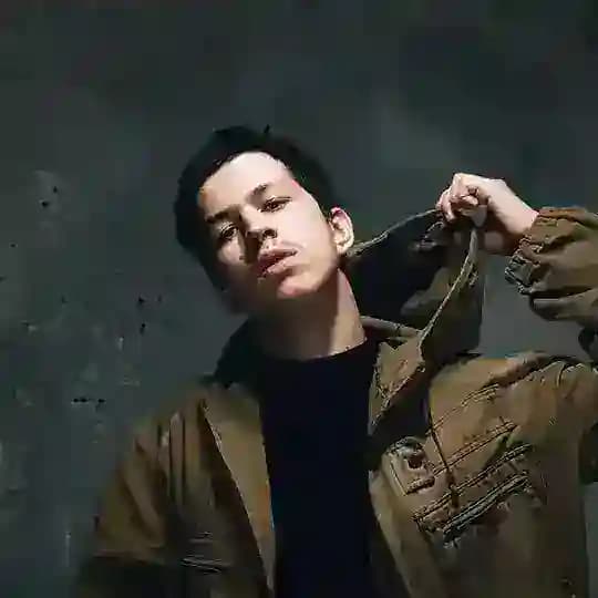 4/9