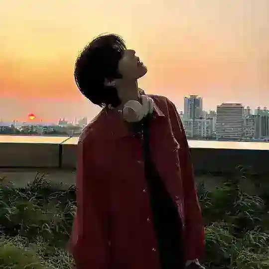 ‘mon cher taesani’ || 想