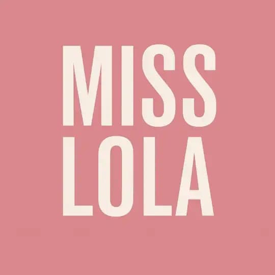 MISS LOLA | Premium