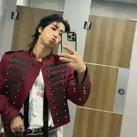 HAN JISUNG || 한지성