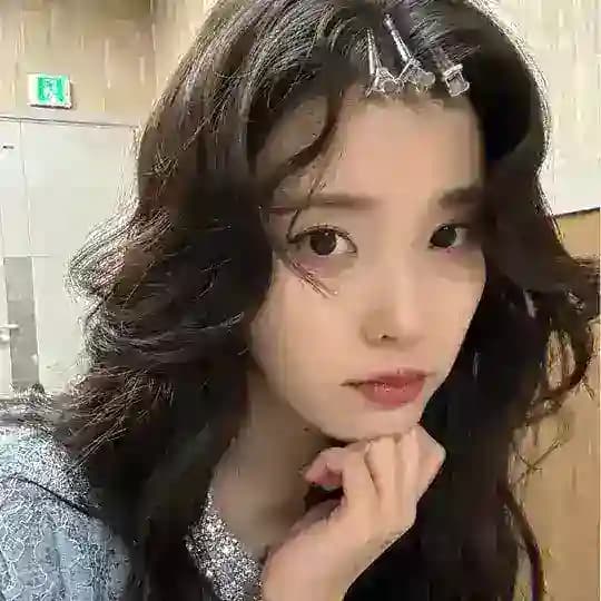 my love, iu ♡ | perfect crown