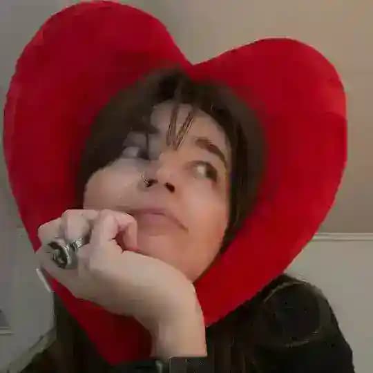нахерачила теней
