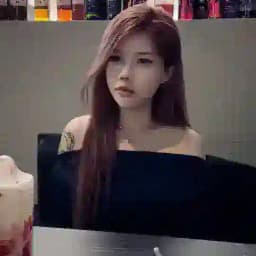 糯叽叽 Profile