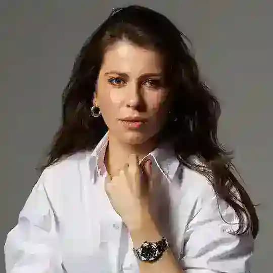 МЛАДЕНЦЕВА О...