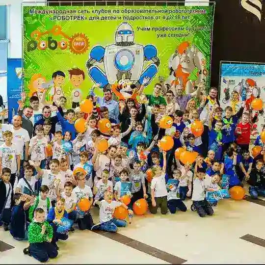 Роботрек 🤖 (Клуб робототехники Владивосток, Артем, Находка)