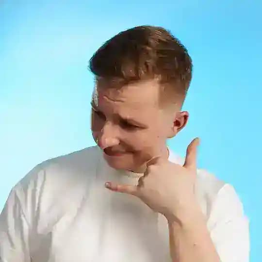 Макс Румянцев