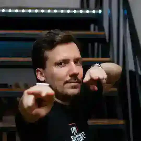 Мартинс Разроевс