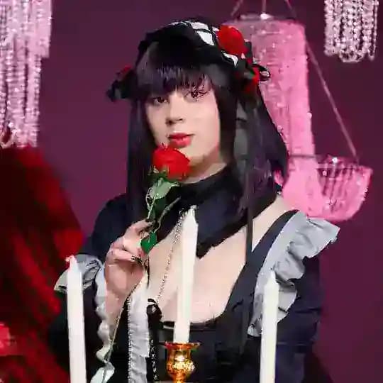 𝕳𝖗𝖆𝖒 𝕾𝖚𝖗𝖆𝖘𝖙𝖆𝖓𝖎 ✨