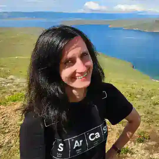 Маша рассказывает истории