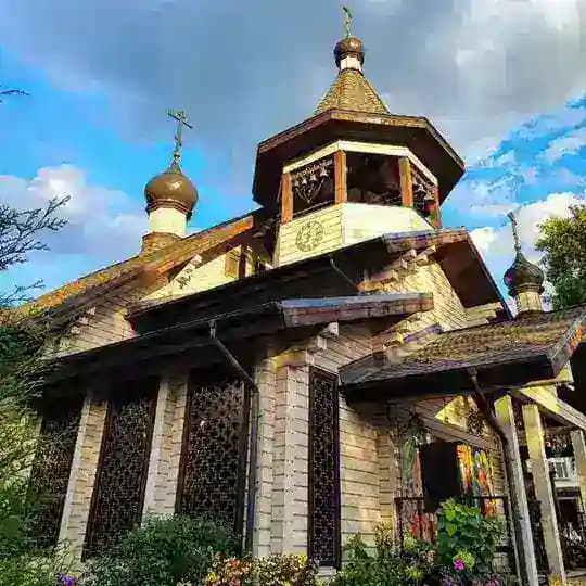 Храм Царственных Страстотерпцев