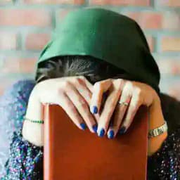 💔 شکسته دل 💔 Profile