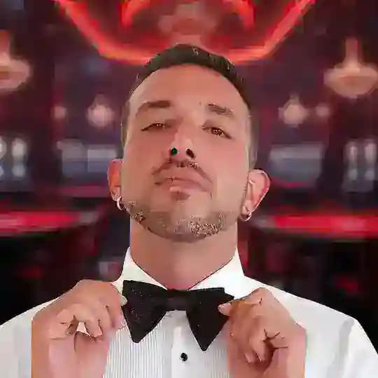 Cenk Bey Chat Profile